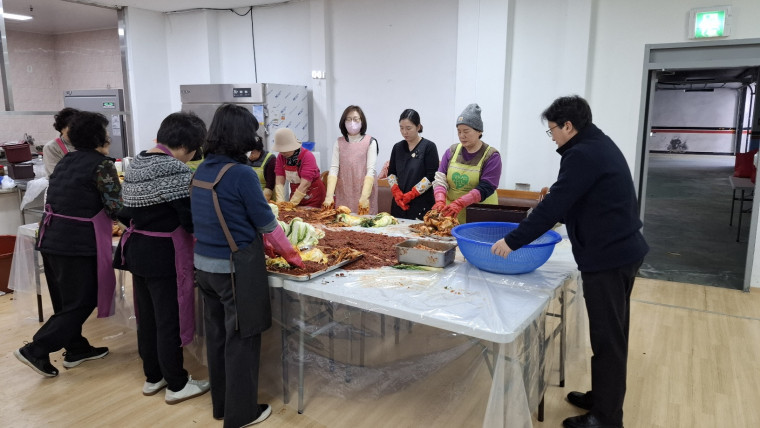 d08c77243e8516de2e234cf0c564117f_1764128