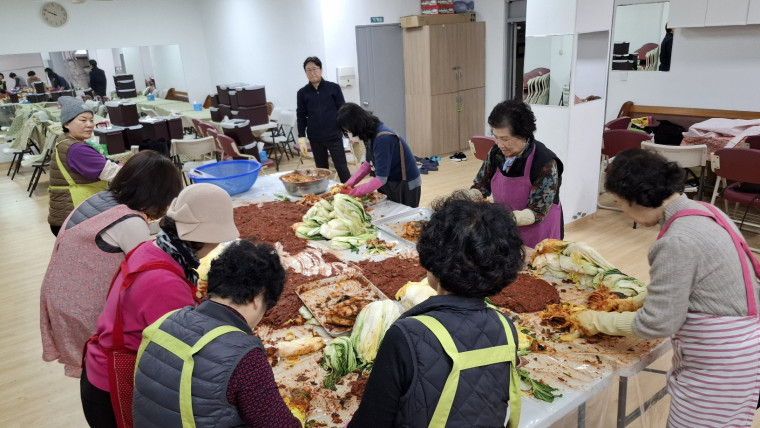 d08c77243e8516de2e234cf0c564117f_1764128