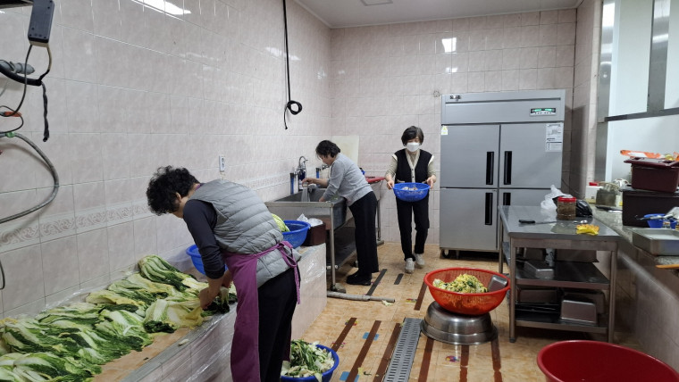 d08c77243e8516de2e234cf0c564117f_1764128